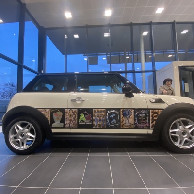 la MINI Cooper customisée, 1er lot de la tombola